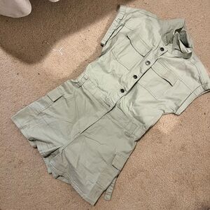 Celebrity Pink Light Green Cargo Shorts